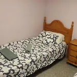 Andaluzas Проживання в сім'ї Ронда