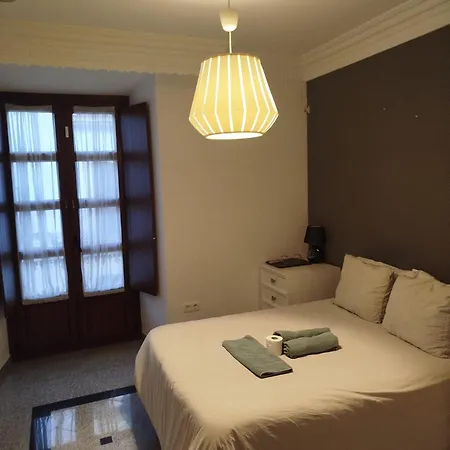 Andaluzas Homestay